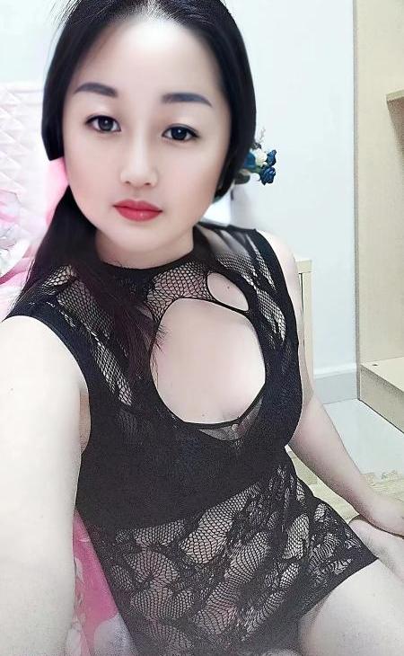 大奶肥臀少妇 小安琪