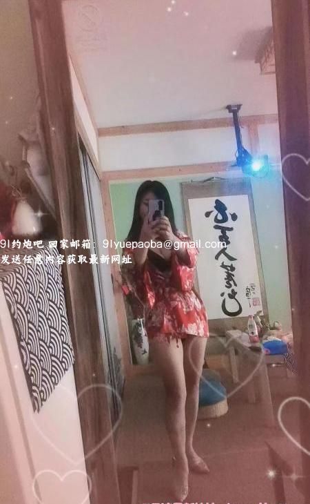 大胸大臀少妇