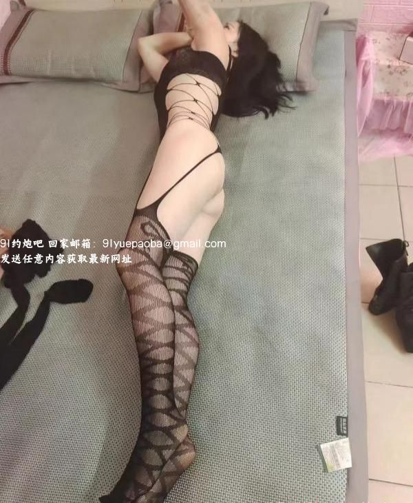 海珠一线天熟女老板娘