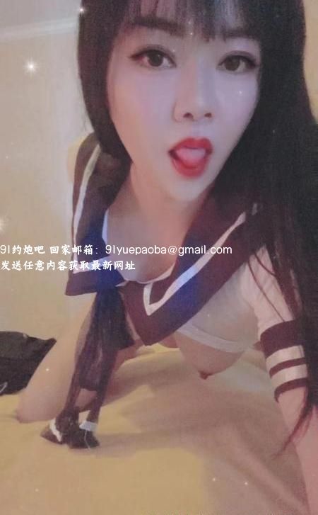 风骚妩媚制服熟女