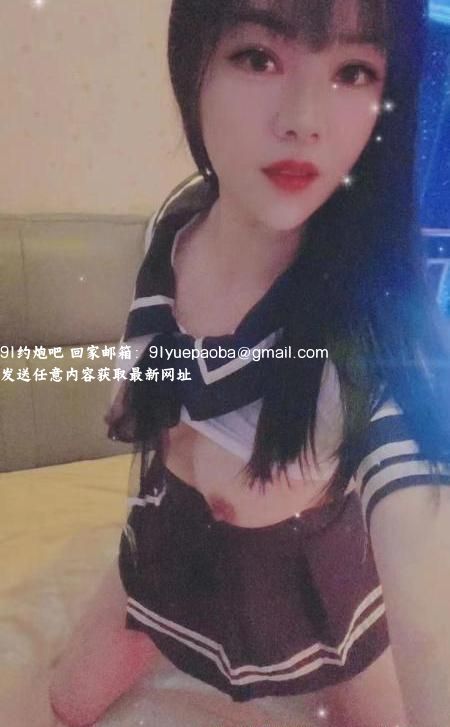 风骚妩媚制服熟女