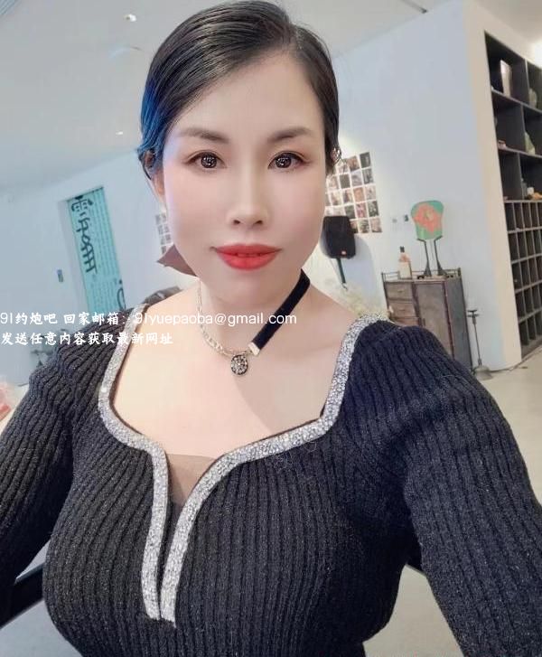 大阴唇少妇阿丽