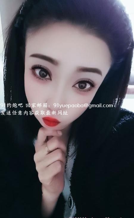 夹子音美女可接吻