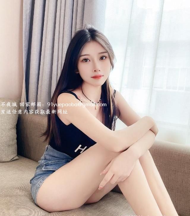 拱墅小巧的大胸妹