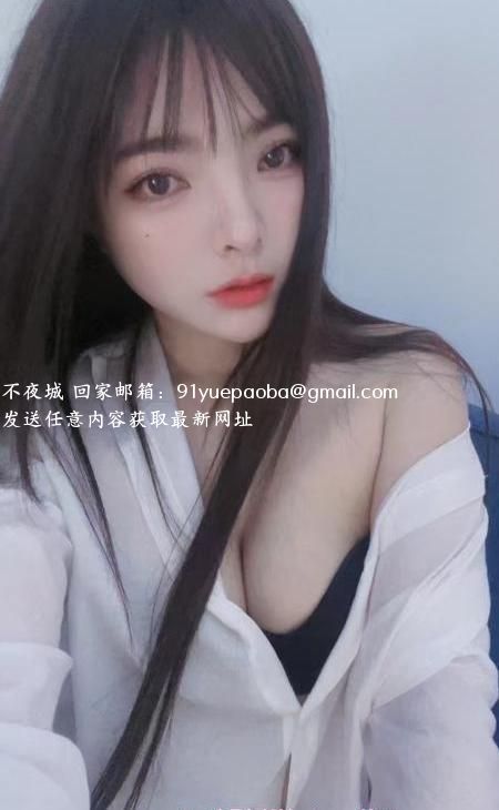 甜美系小姐姐