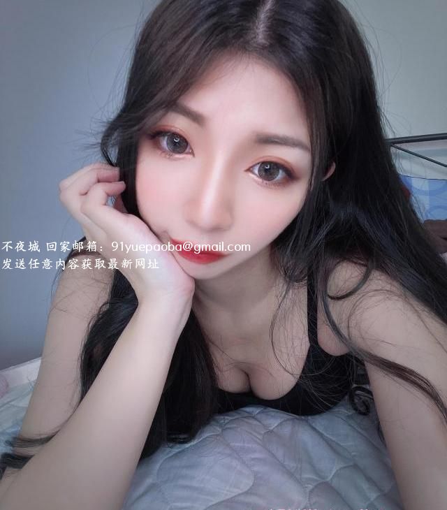 性感妩媚的仙仙美女