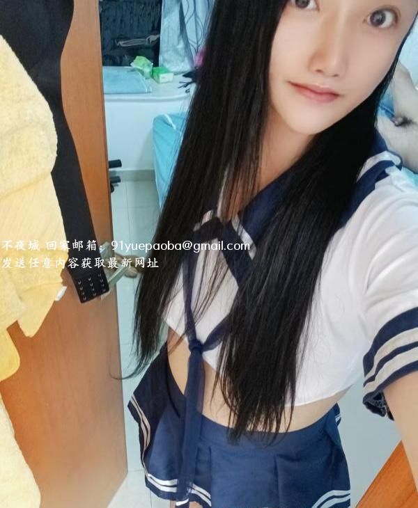 JK制服小美深喉一觉