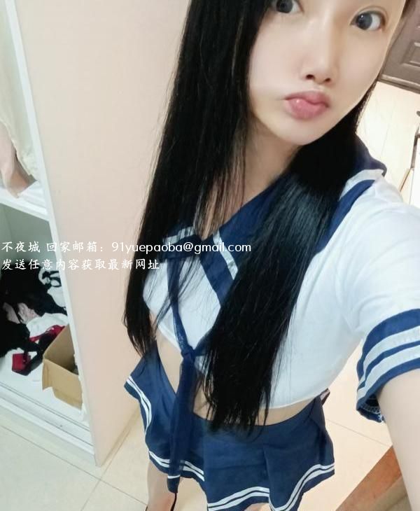 JK制服小美深喉一觉