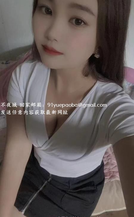 白嫩小少妇