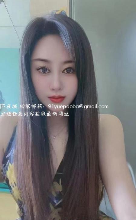 青春型无套口活妹子