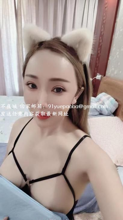 肤白美女敏感会喷水