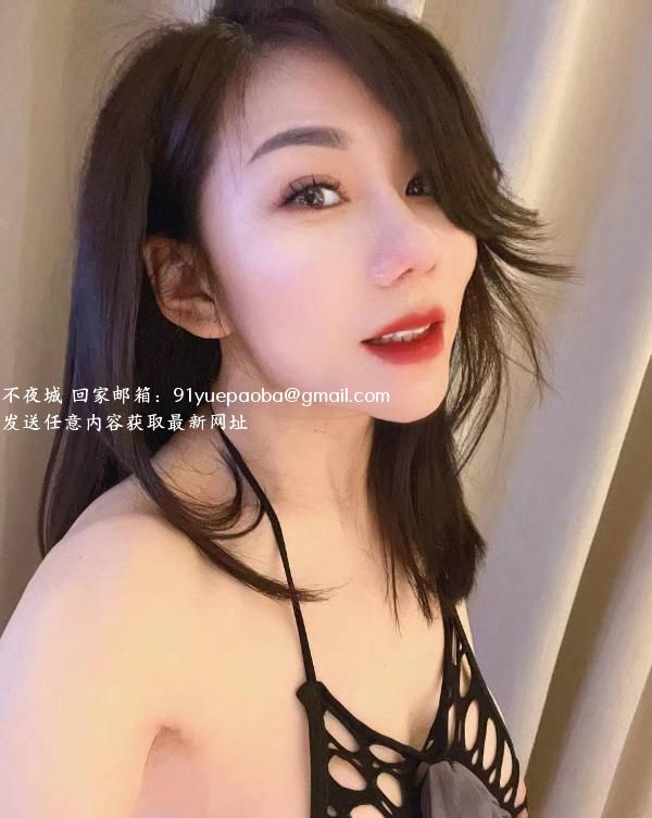 上城巨乳少妇萱萱