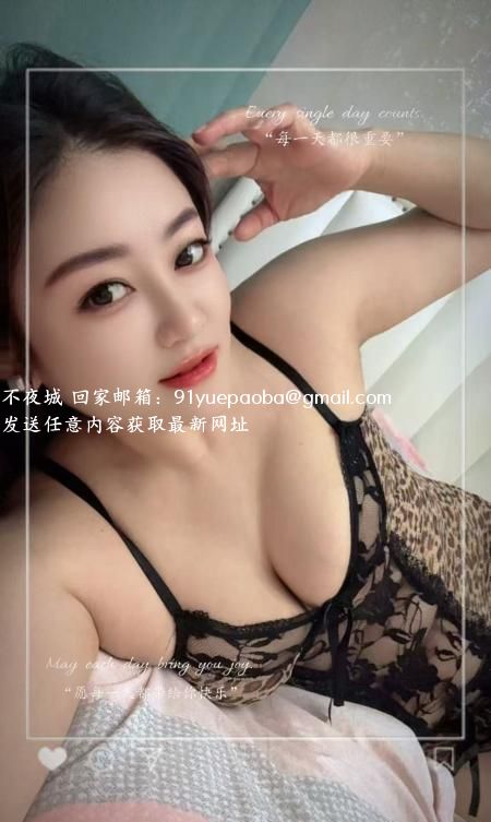 深喉囗暴开大波妹