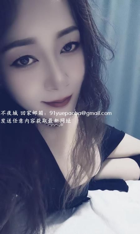 深喉巨爽御姐型大屁股