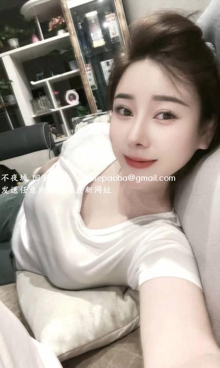 木瓜奶骚妹