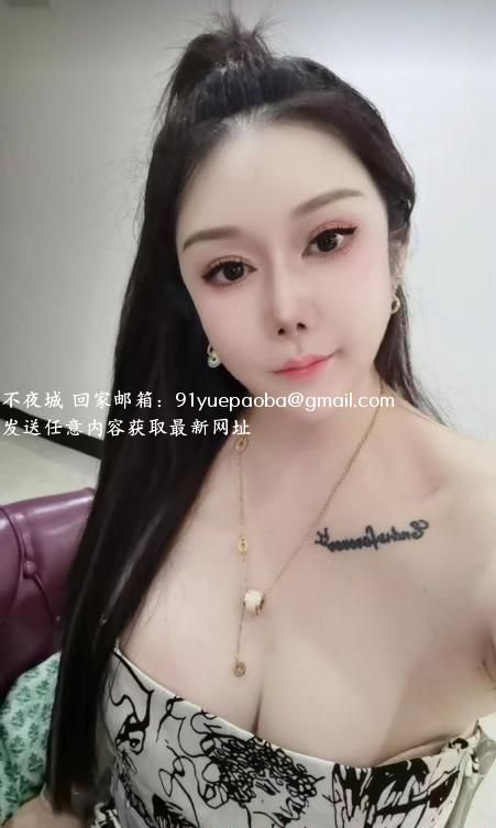 SM大胸翘臀美少妇