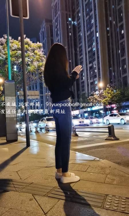 肤白貌美小骚货