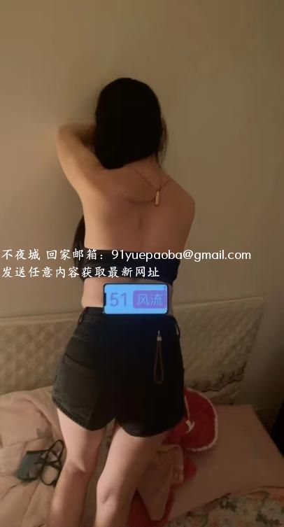风骚的两姐妹