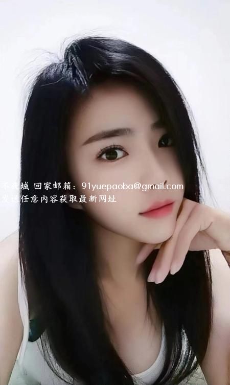 可舌吻静静