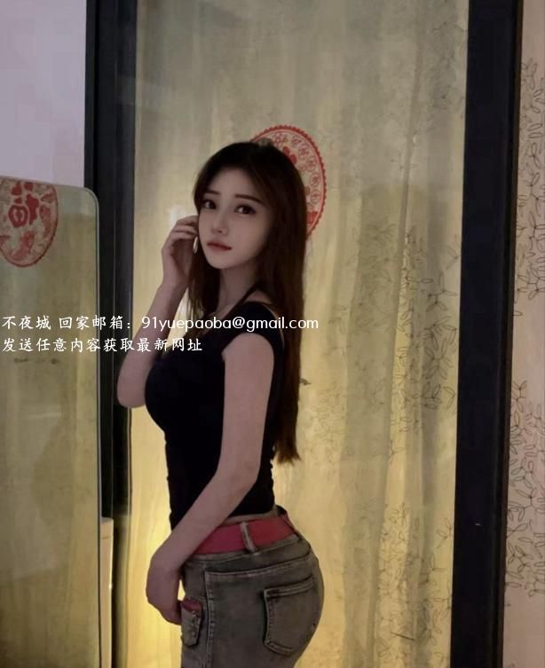 腰细大胸颜值老师