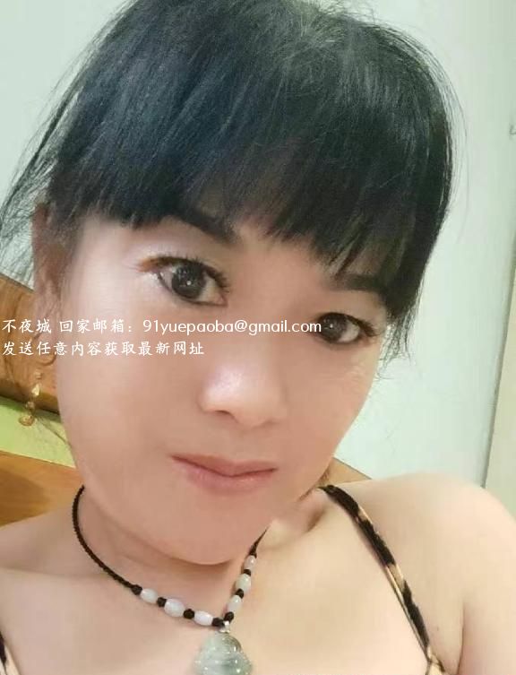 大奶骚姐姐