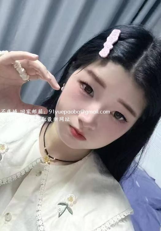 巨臀嫩妹小橘子