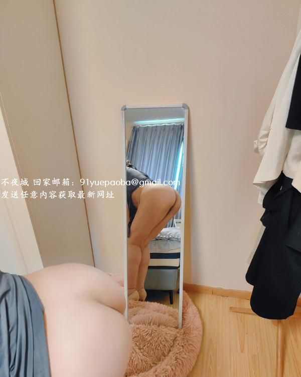 出击大肉臀少妇
