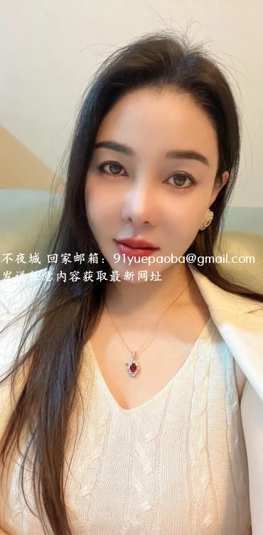三刷服务系骚女小如