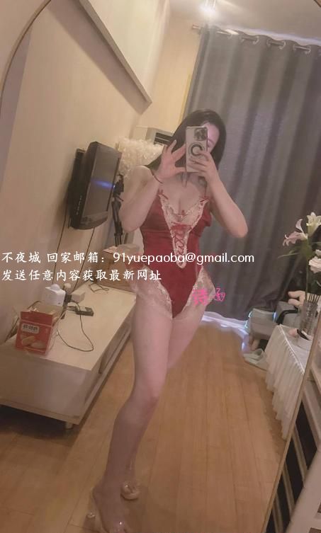 南门大胸小御姐诗雨