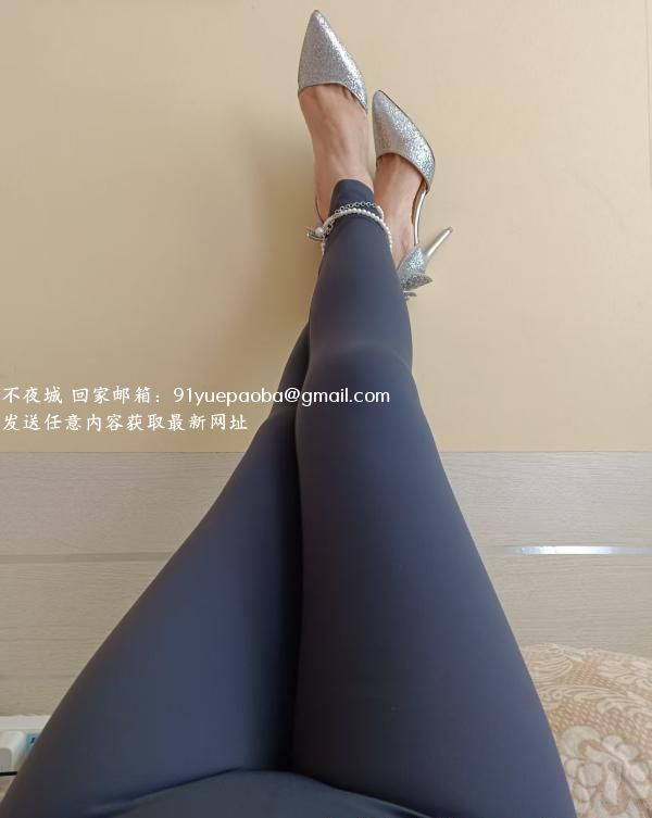 大屁股三通骚货熟女