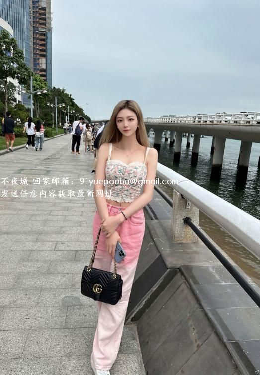 思明区小九月美女老师