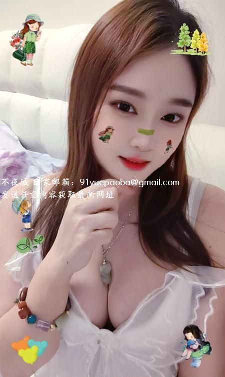 居家听话的乖乖女