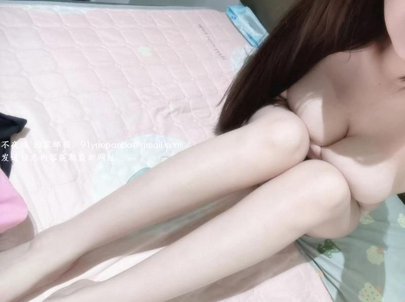 大长腿美少女