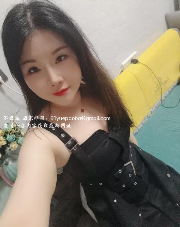 翘臀诱人悦儿