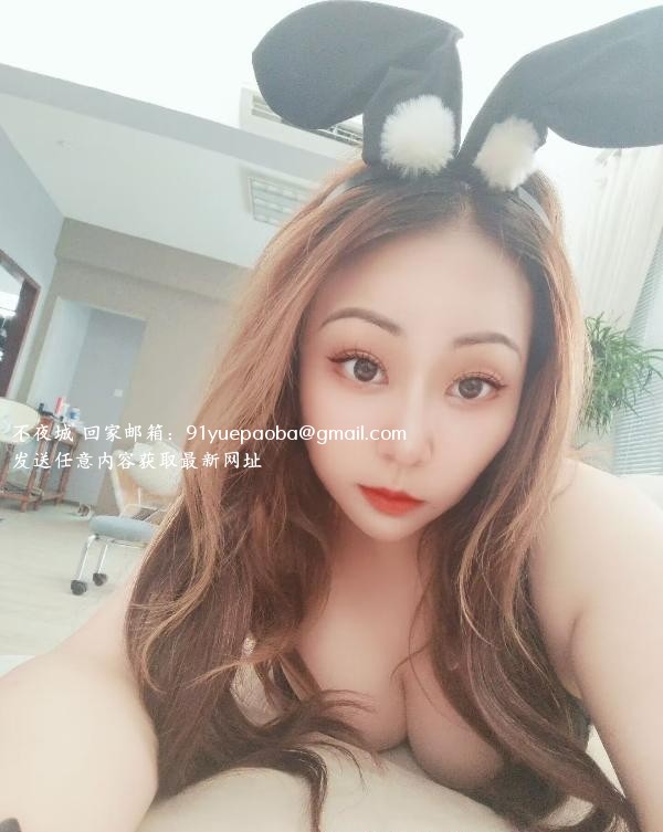 天河兔女郎小柔