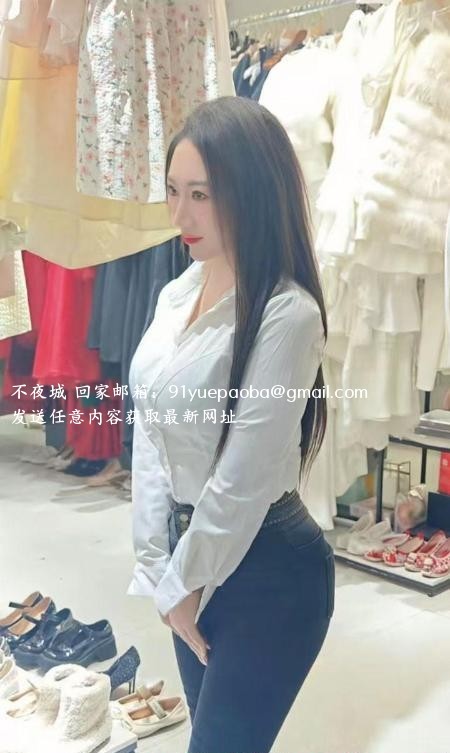 昆山肉感四川少妇雨轩