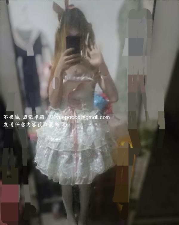 体验多面小少妇
