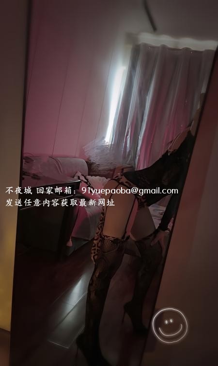 河西制服调教瑶瑶