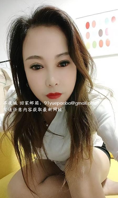 角门西大胸熟女
