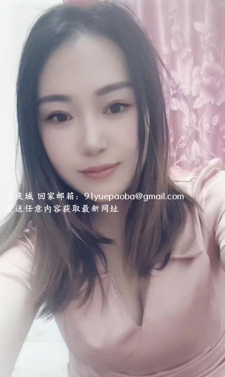 彝族温柔小姐姐