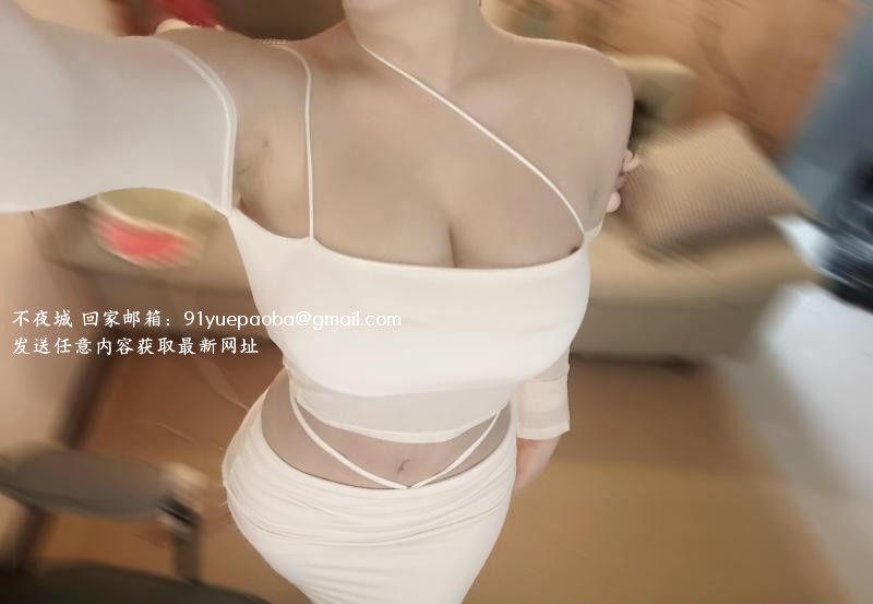 二刷西安肥臀爆乳骚货