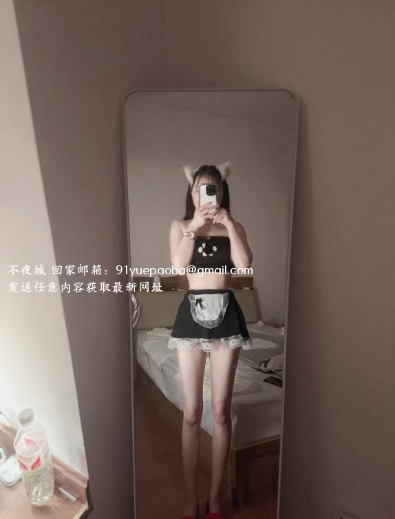 诗诗自聊半套